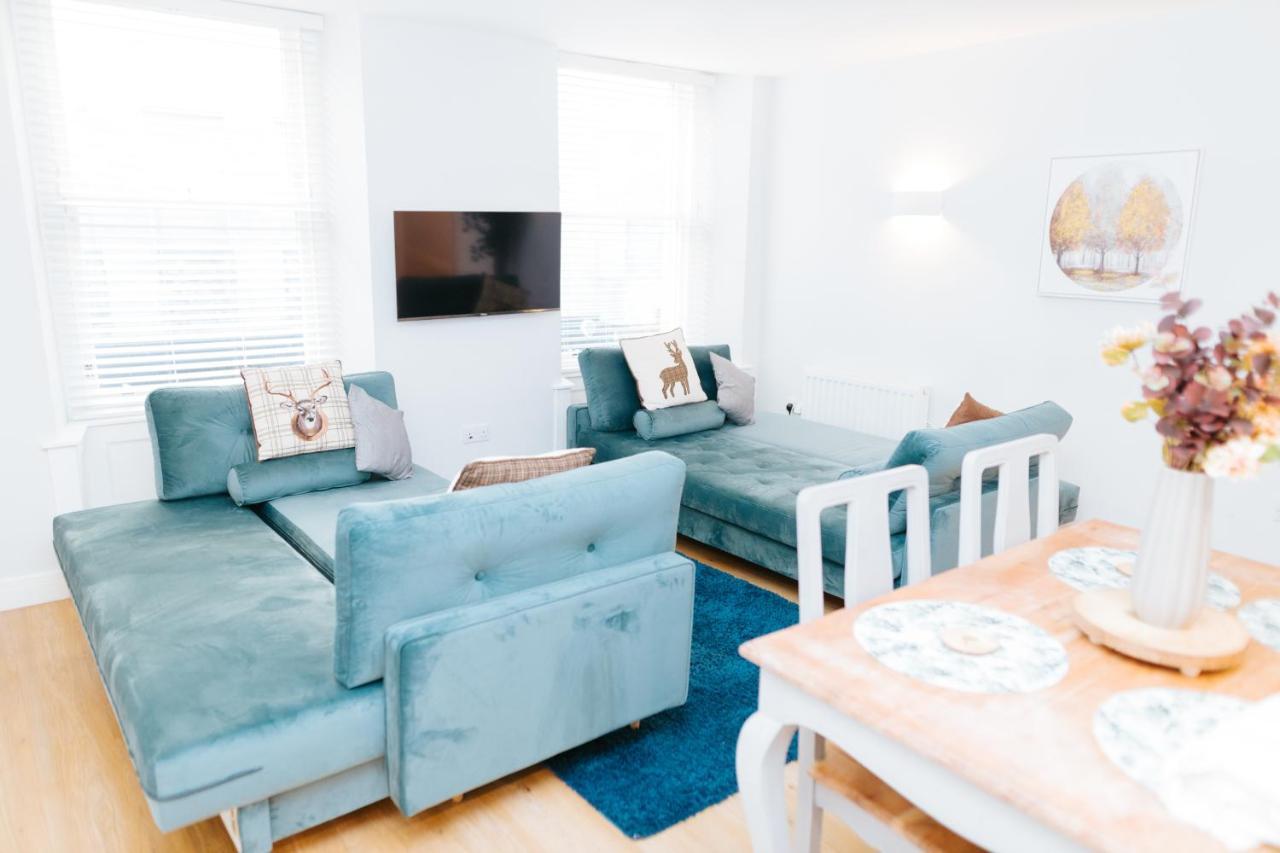 Luxury Modern 3 Bedroom Apartment In City Centre 爱丁堡 外观 照片